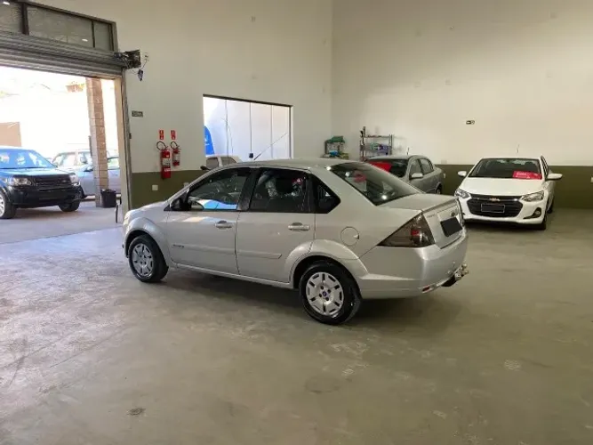 Ford Fiesta 1.6 8V Flex/class 1.6 8V Flex 5P 2011