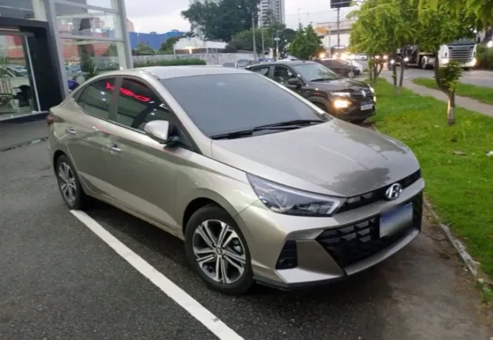 Hyundai HB20S Platinum 1.0 TB Flex 12V AUT 2025