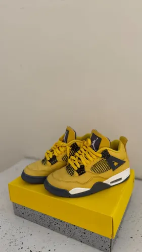 Jordan 4 Lightning 2021 Original | Yellow Thunder | Tam. (39)