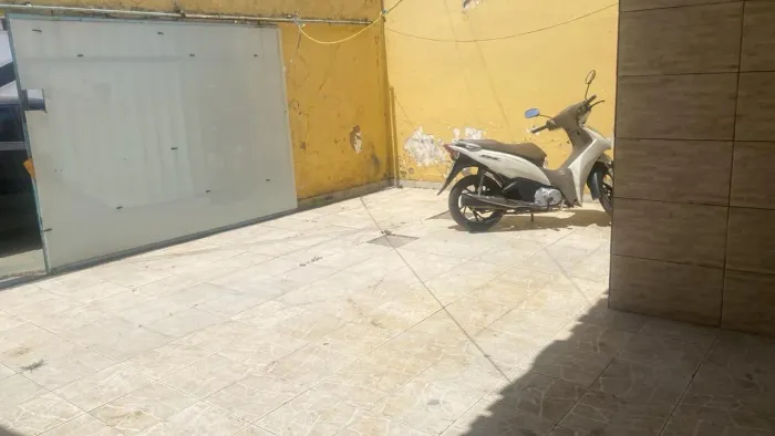 Vendo ou troca casa