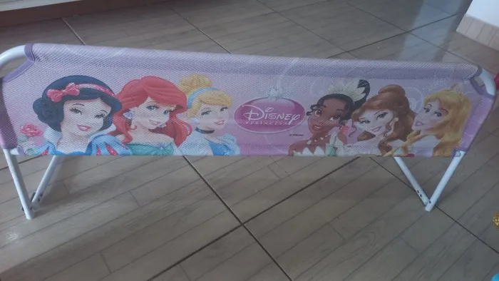 Suporte  para cama de criança