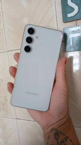 Vendo S24 Fe 128 Gb 8 de Ram