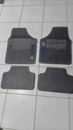 JOGO DE TAPETE EMBORRACHADO