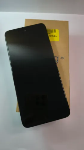 Celular Moto G35 impecável 