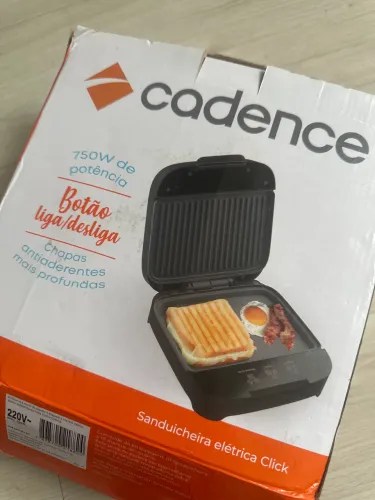 Sanduícheira elétrica 220v