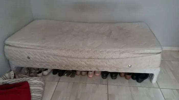 CAMA BOX SOLTEIRO + COLCHÃO | BARATÃO PRA SAIR LOGO | RETIRADA: SÃO SEBASTIÃO