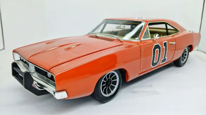 Miniatura Dodge Charger 1969 General Lee 1/18