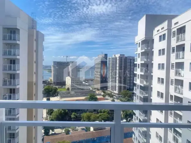 LANÇAMENTO DE 2 QUARTOS COM VARANDA, EM CONDOMÍNIO FECHADO, POSSUINDO VISTA DA BAÍA DE GUA