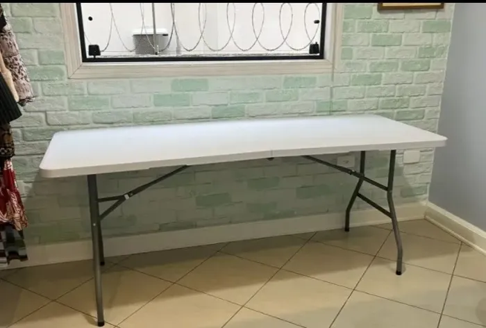 Mesa grande dobrável super resistente vira maleta