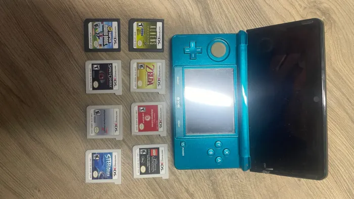 Nintendo 3DS Azul Aqua - Bundle completo + 8 jogos