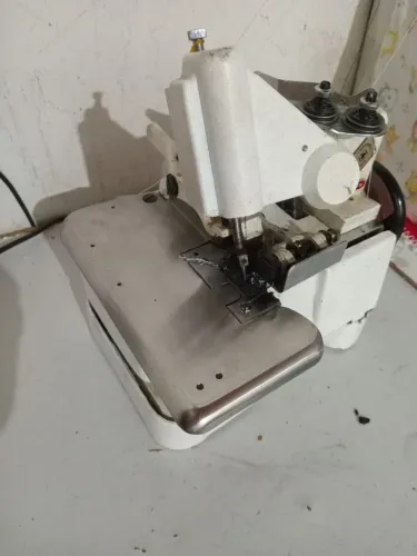 Máquina de costura