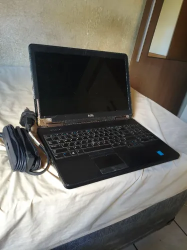 Notebook Dell Latitude E5540(Defeito)