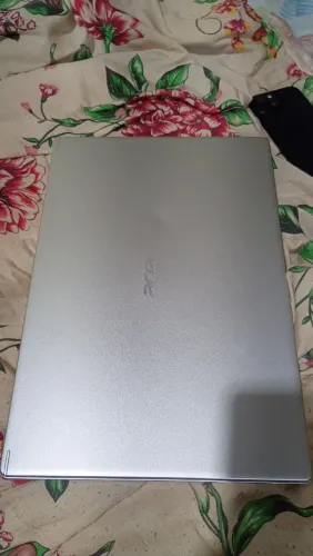 Notebook em ótimas condições 