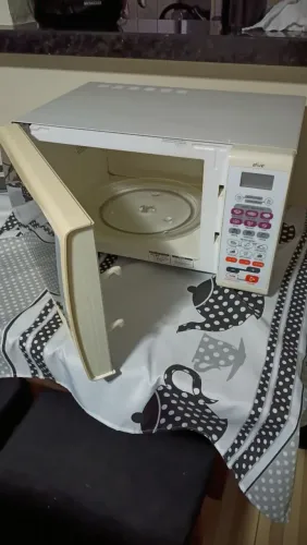 Microondas em perfeito estado