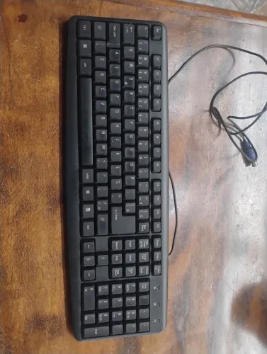 Teclados para Notebook/ Computador e Estabilizador