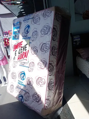 Cama casal unibox Milão