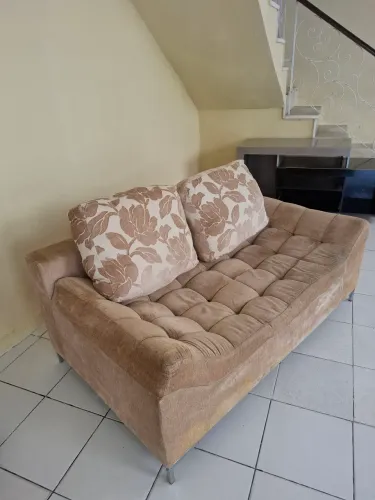 SOFA CONFORTÁVEL R$300 e não vendo por menos.