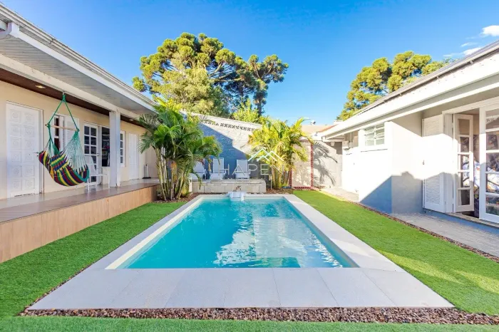 Casa em condomínio com piscina à venda São Braz