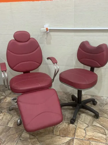 Vendo cadeira reclinável com cadeira juntos 