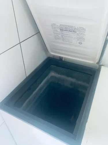 Freezer 2 portas conservada 