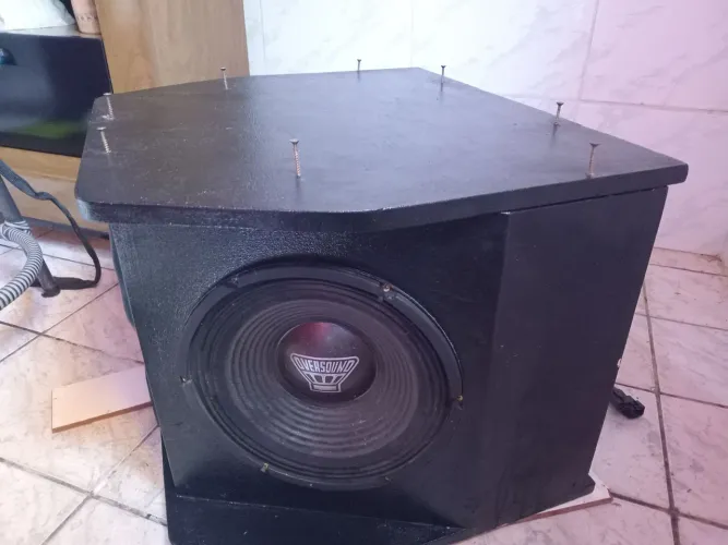 Som c/ módulo, corneta e duas boca de 12