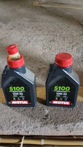 Óleo zerado novo 1.5 litros