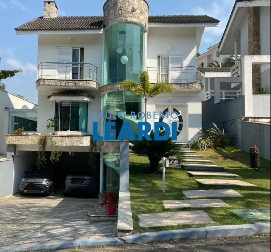 CASA EM CONDOMÍNIO - CONDOMÍNIO ARUJÁ 5 - SP