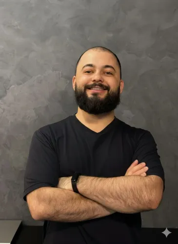 Gabriel Bogo: Personal Trainer - Especialista em Reabilitação