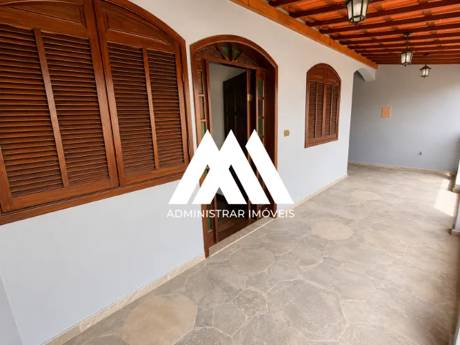 CASA PARA VENDA - LEONANE - ITAÚNA MG