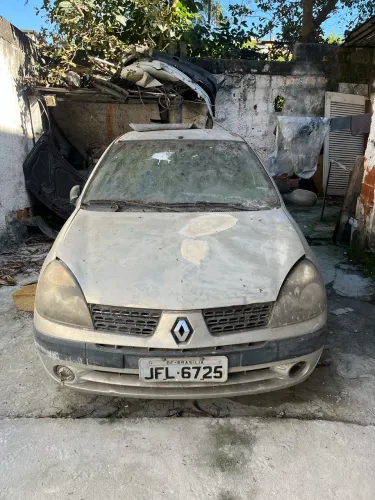 Renault Clio Authentique 1.0/1.0 Hi-power 16V 3P 2004