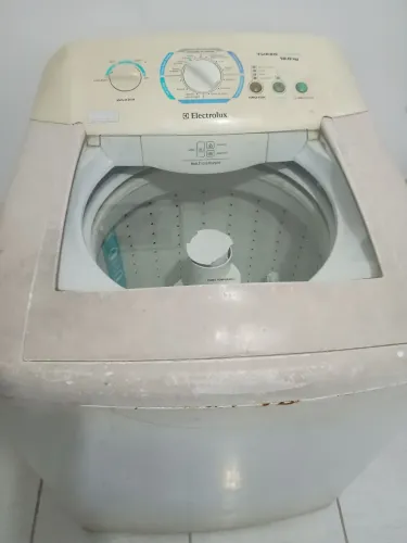 Máquina de lavar Eletrolux