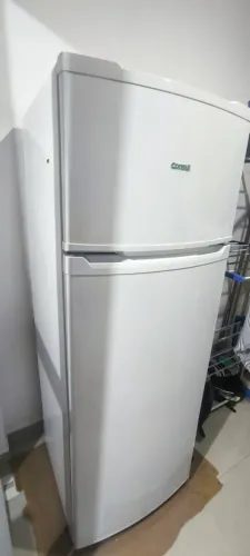 Geladeira Duplex Consul 336L, 127V seminova. Único dono, em ótima condição.