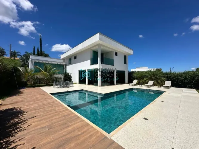 Casa em condomínio à venda, 5 quartos, 2 suítes, 4 vagas, Condomínio Encanto da Lagoa - La