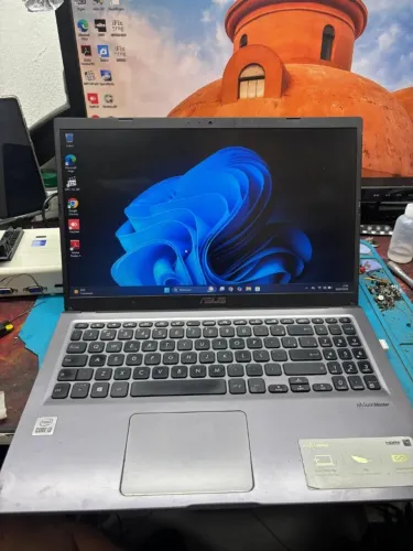 Notebook Asus VivoBook | Core i3 1005G1 | 8GB RAM | SSD 256GB