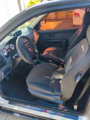 Fiat Strada Adventure 1.8/ 1.8 Locker Flex CE 2011