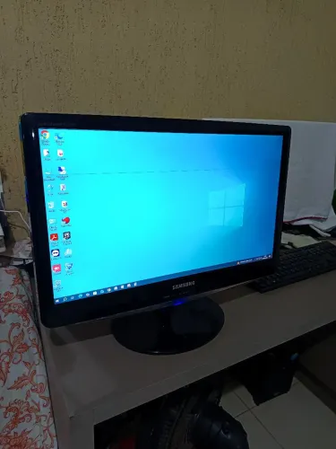 Monitor Samsung de 22 polegadas
