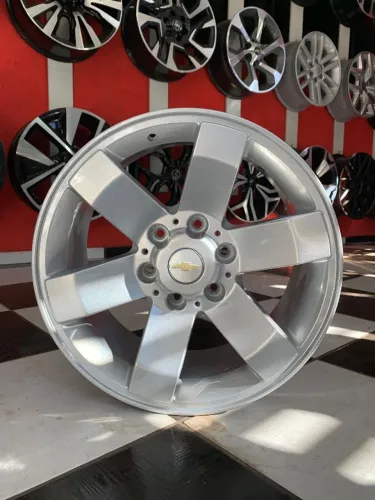 Rodas aro 18 Silverado 6x139 D20 Bonanza Veraneio