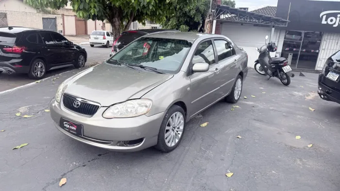 Toyota Corolla XLI 1.6 16V 110cv Aut. 2004