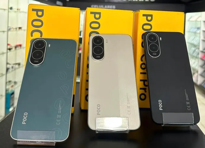 Pocophone C81 Pro ( 4G ) 128GB + 4GB RAM Global ( R$850,00 ) Preto e Dourado e Verde