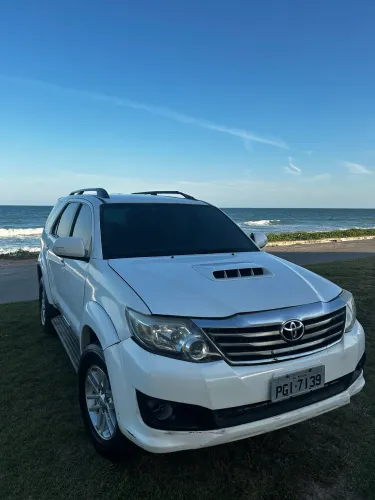 Toyota Hilux SW4 SRV D4-d 4X4 3.0 TDI Dies. AUT 2012