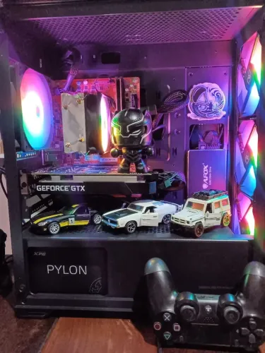 Pc Gamer Top/ i7 7700 4/8 Até 3.70/ 8GB DDR4 2666hz/ SSD 240GB / OBS: SEM PLACA DE VÍDEO