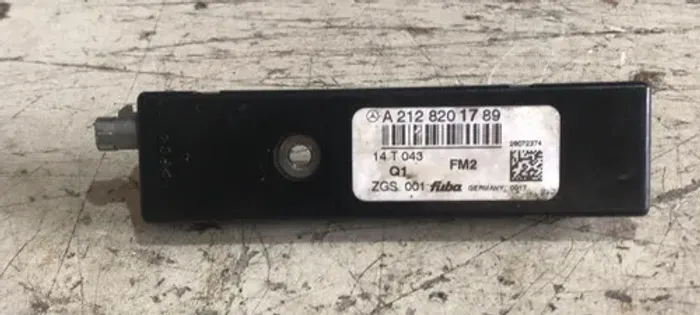 Amplificador Antena Mercedes E250 2014 / A2128201789