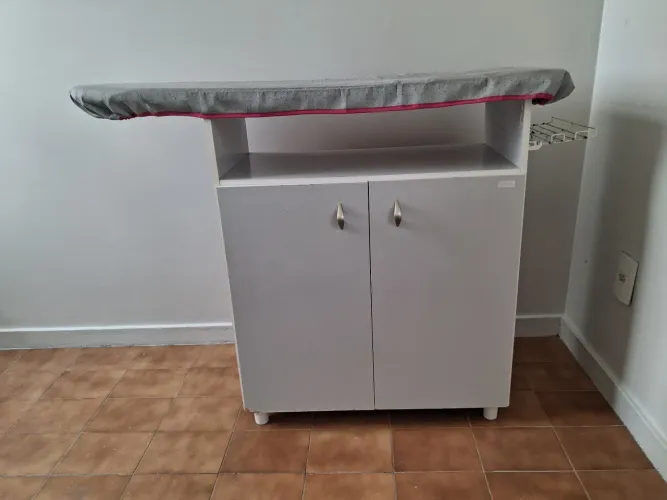 Balcão Multiuso com Tábua de Passar Roupa Embutida Branco - 2 Portas