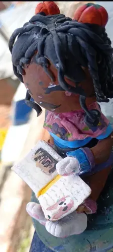 Vem ter seu personagem de biscuit personalizado