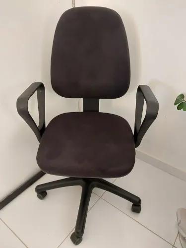 Cadeira lite pro alta giratória Flexform