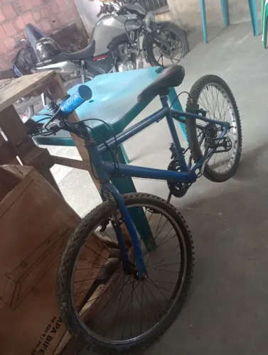 Vendo ou troco bicicleta aro 24