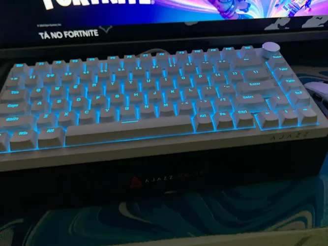 AJAZZ AK820 + AJ179 V2 PRO, mecânico 75%, switch Blue, caixas originais e perfeito estado!