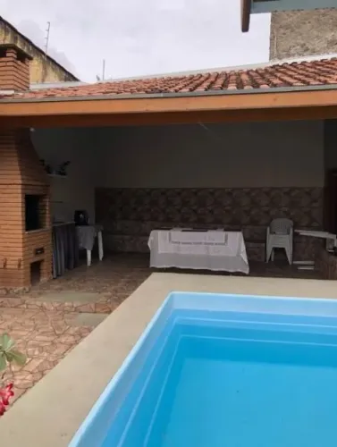 Casa com 4 dormitórios à venda, 143 m² por R$ 660.000 - Chácara do Visconde - Taubaté/SP