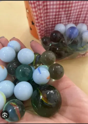 Vendo bolinha de gude