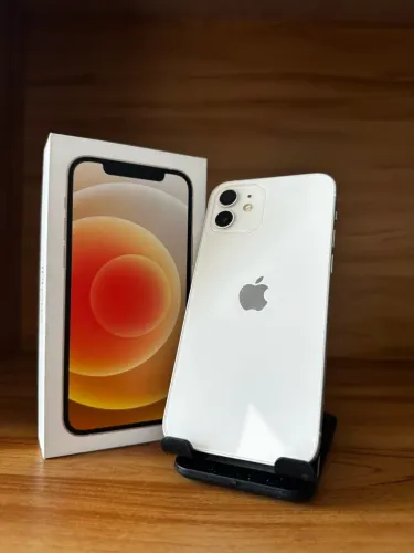 iPhone 12 